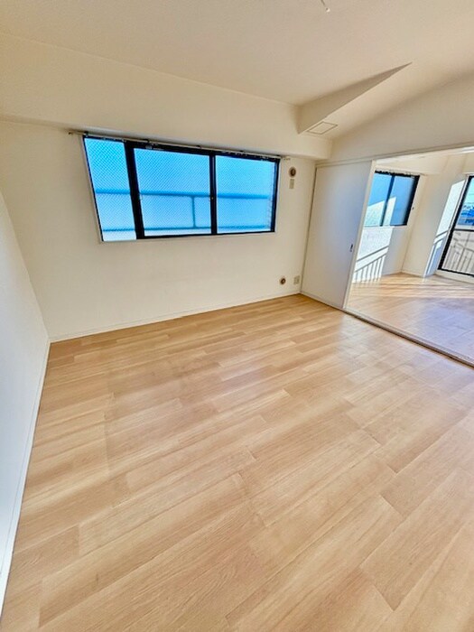 物件内観写真14　(居室)