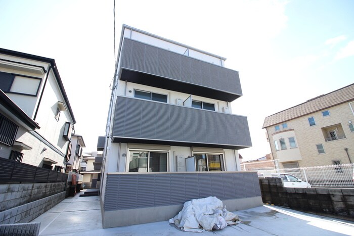 物件外観写真2　(外観写真)