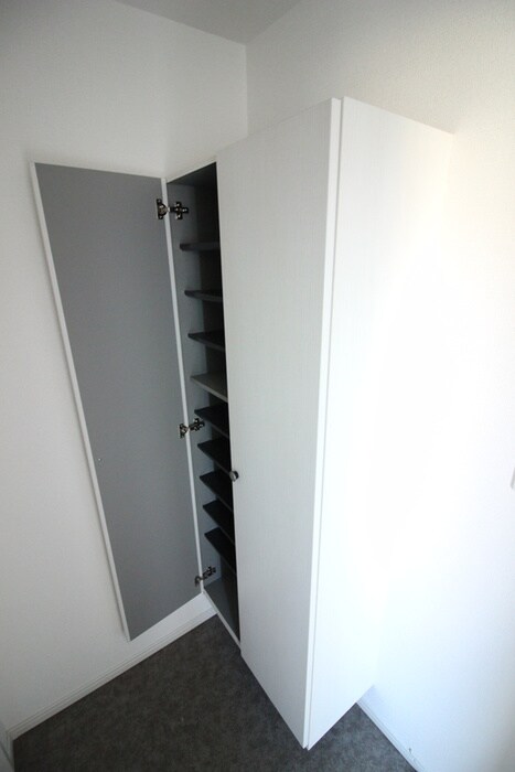 物件内観写真16　(靴箱)