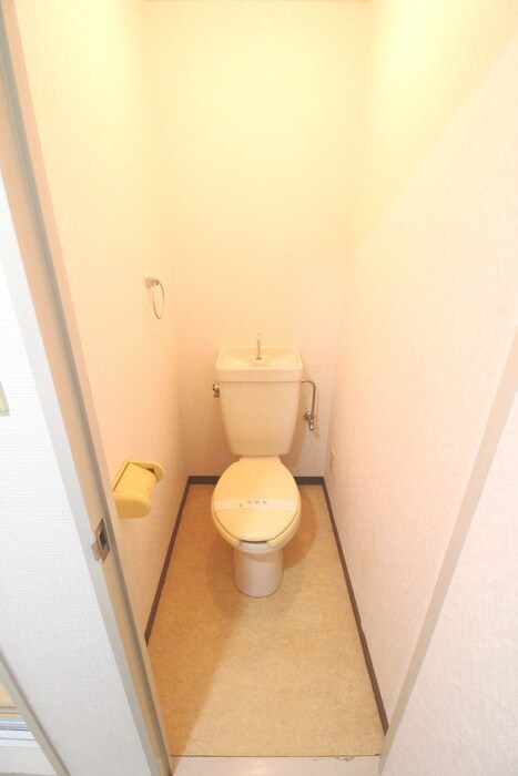 物件内観写真10　(トイレ)