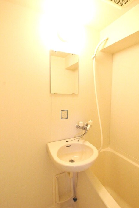 物件内観写真10　(洗面)