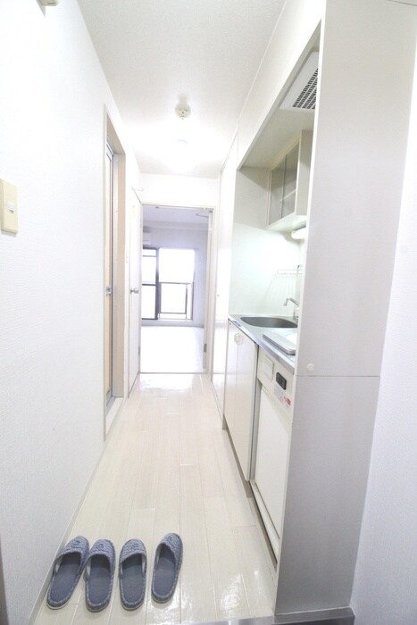 物件内観写真15　(廊下)