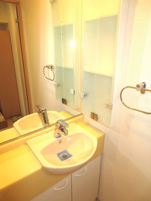 物件内観写真10　(洗面)