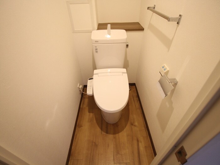 物件内観写真10　(トイレ)