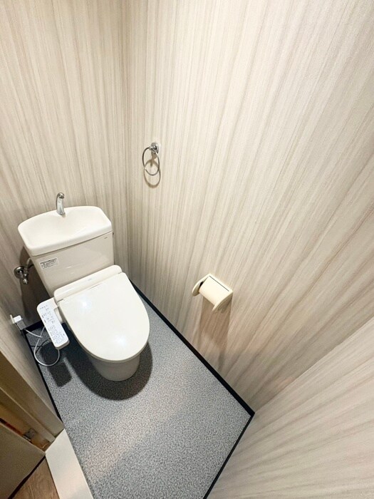 物件内観写真9　(トイレ)