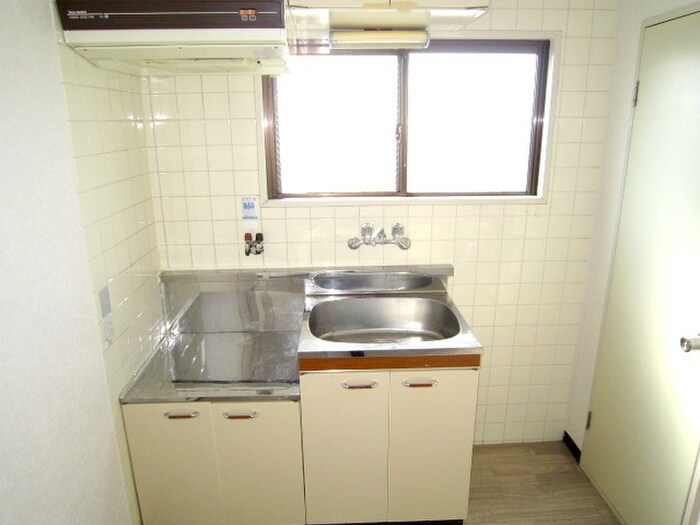 物件内観写真8　(キッチン)