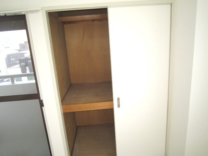 物件内観写真14　(収納)