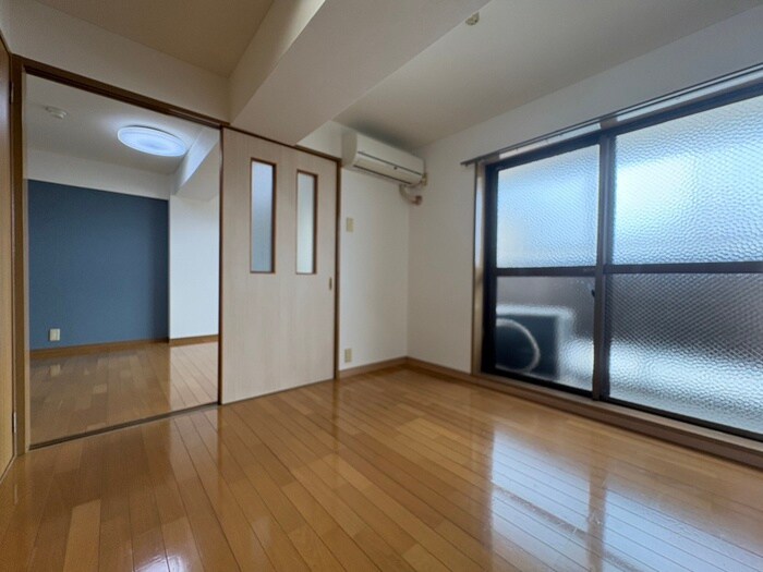 物件内観写真6　(居室)