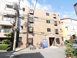 アルコバレーノ外観写真