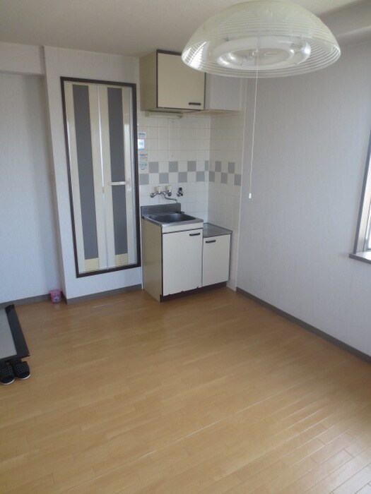 物件内観写真10　(居室)