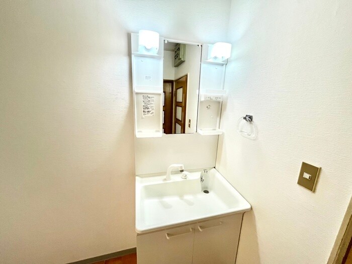 物件内観写真14　(収納)