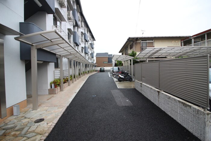 物件外観写真5　(外観写真)