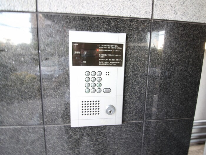 物件外観写真4　(建物設備)