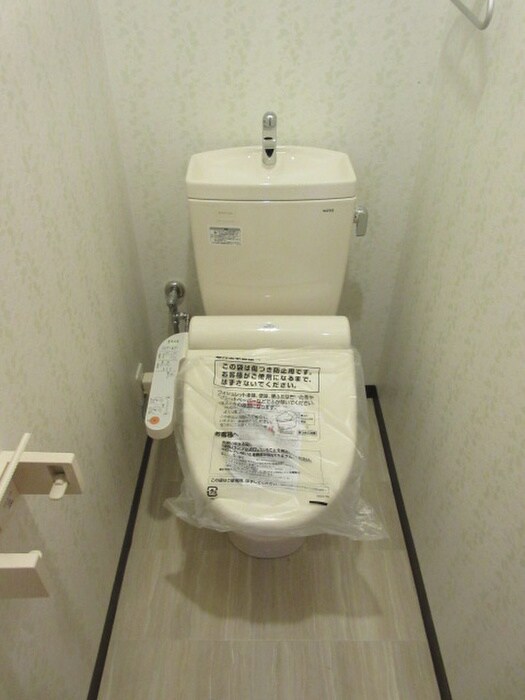 物件内観写真10　(トイレ)