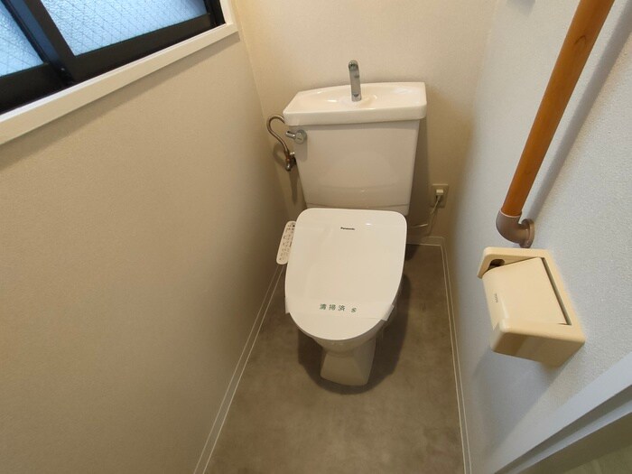 物件内観写真11　(トイレ)