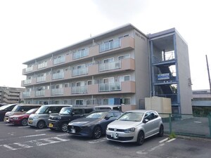 駅前コーポラス外観写真