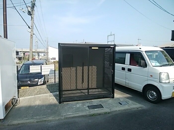 物件外観写真3　(建物設備)