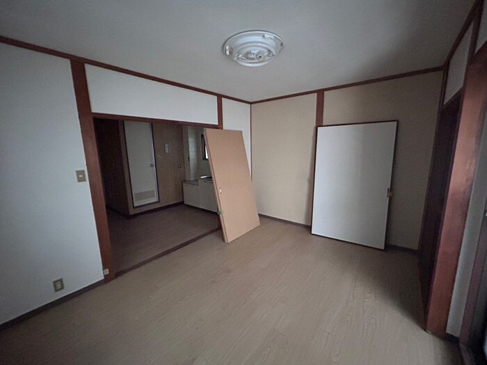 物件内観写真8　(居室)