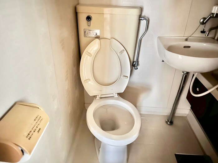 物件内観写真9　(トイレ)