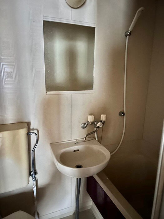 物件内観写真10　(洗面)