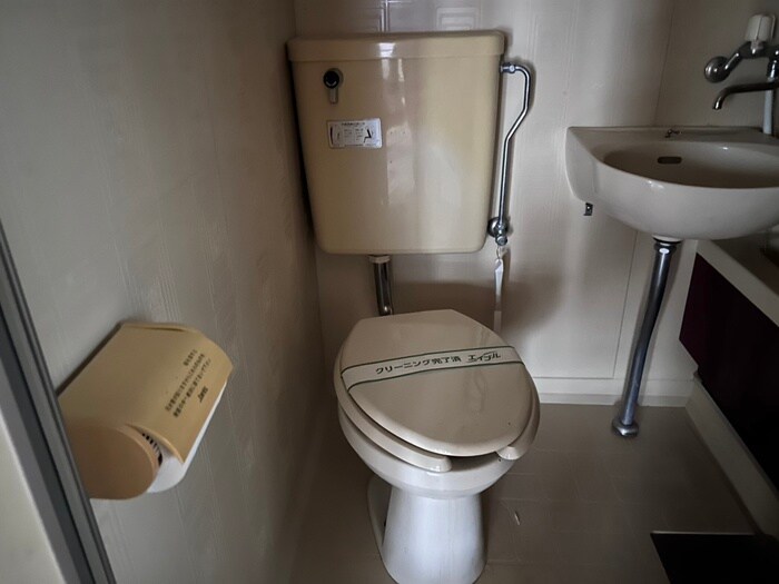 物件内観写真12　(トイレ)