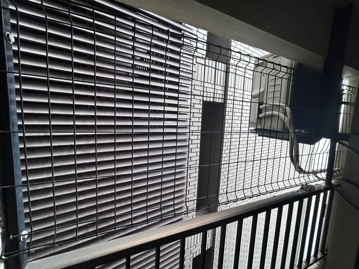 物件内観写真14　(室内からの展望)