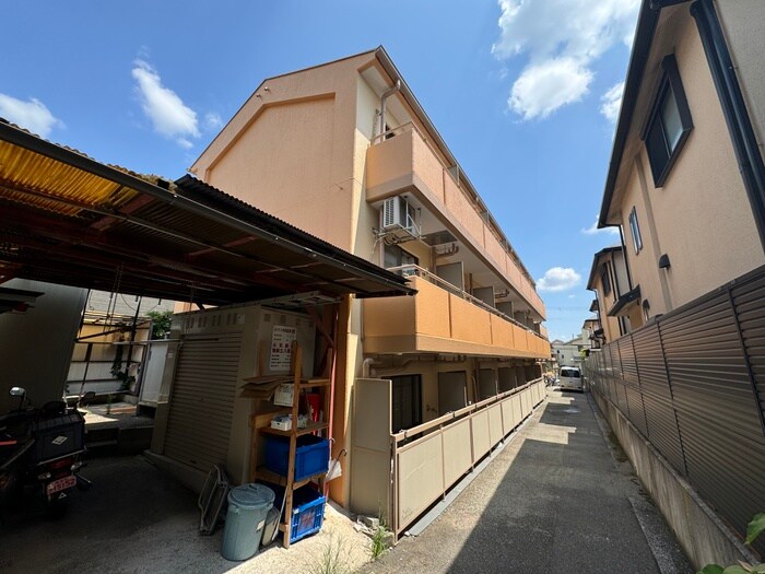 物件外観写真2　(外観写真)