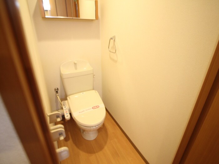 物件内観写真12　(トイレ)