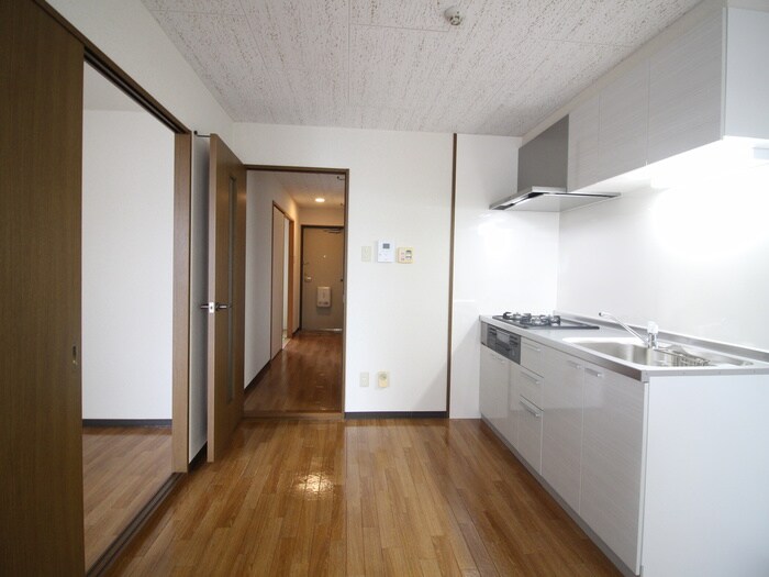 物件内観写真8　(居室)