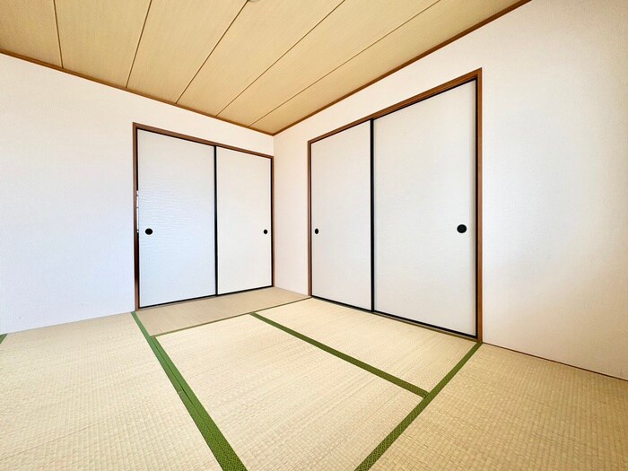 物件内観写真11　(居室)