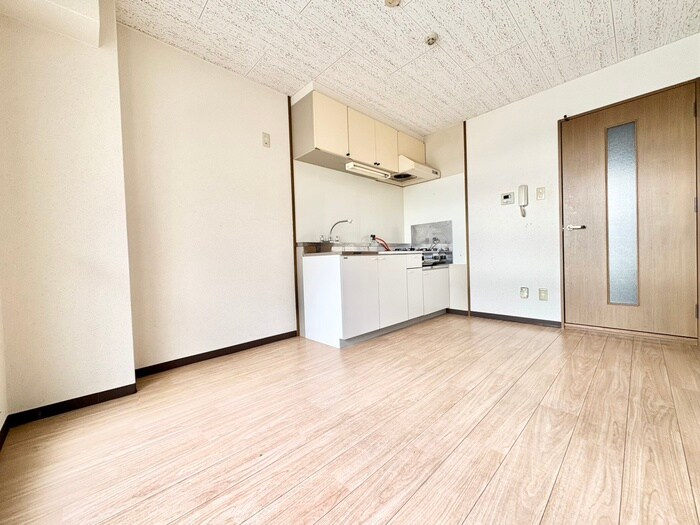 物件内観写真14　(居室)