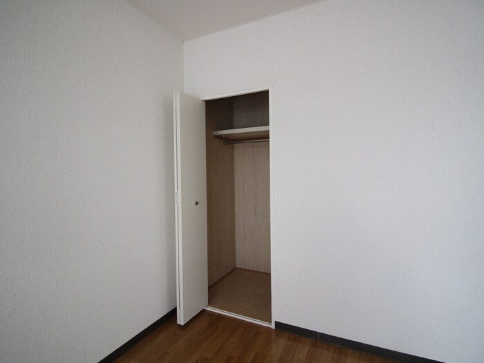 物件内観写真18　(収納)