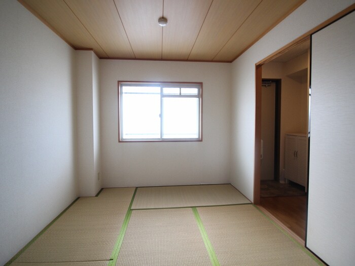 物件内観写真19　(居室)