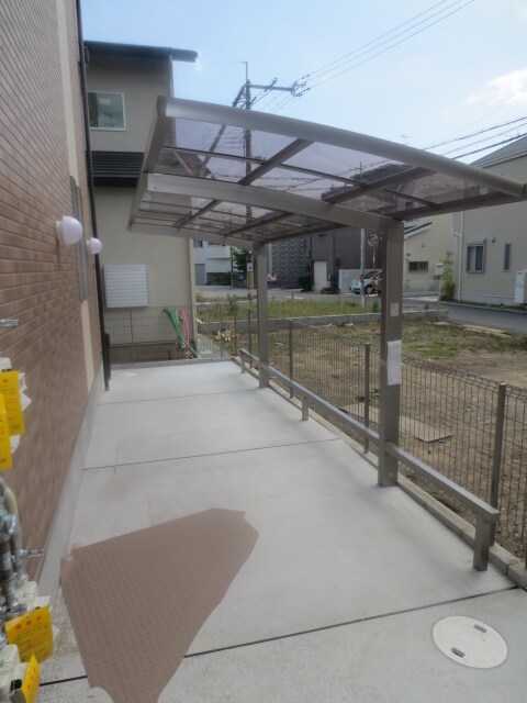 物件外観写真3　(駐輪場)