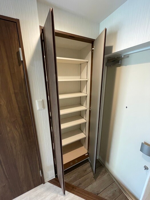 物件内観写真16　(靴箱)