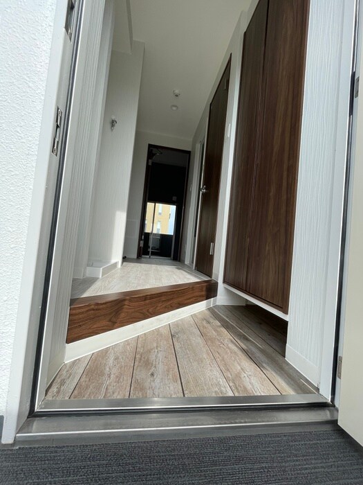 物件内観写真19　(廊下)