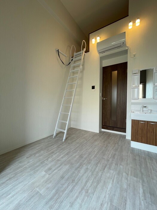 物件内観写真22　(居室)