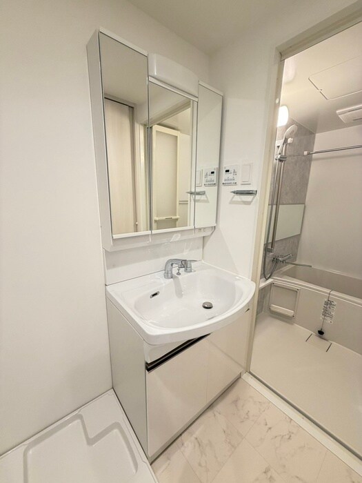 物件内観写真10　(洗面)