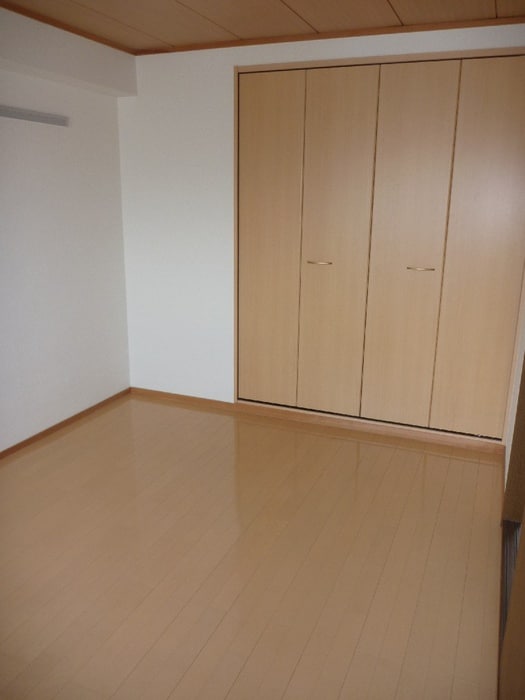 物件内観写真11　(居室)