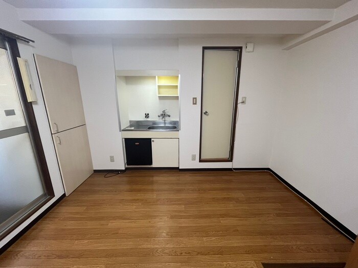 物件内観写真13　(居室)