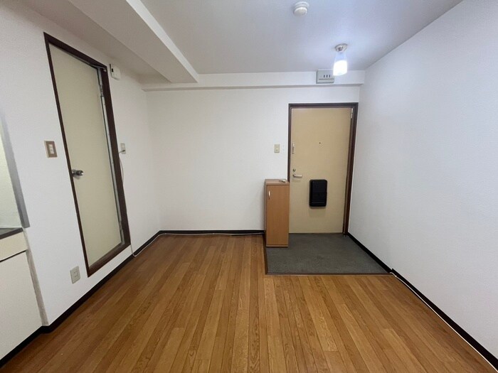 物件内観写真15　(居室)