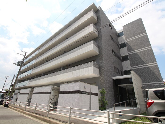 物件外観写真2　(駐輪場)