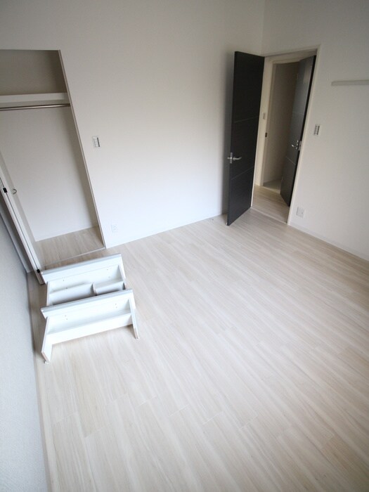 物件内観写真15　(収納)