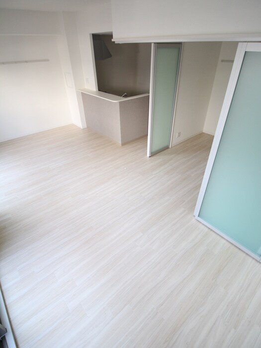 物件内観写真18　(居室)