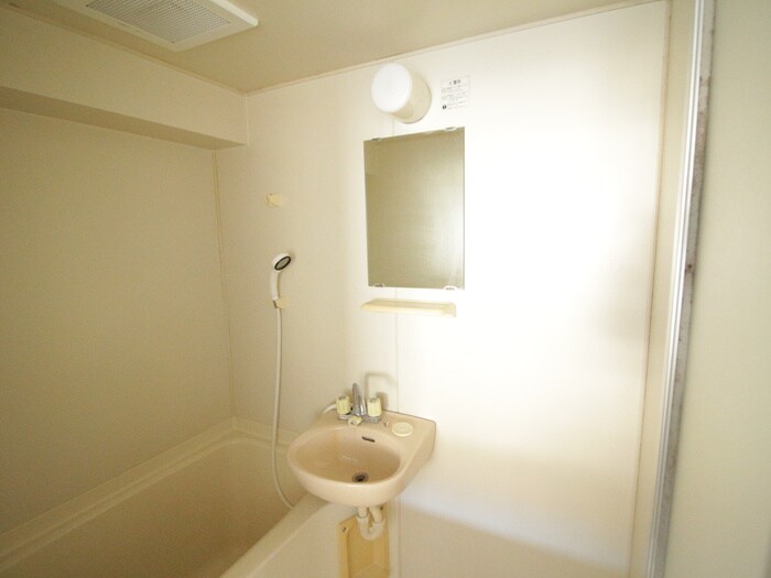 物件内観写真14　(洗面)