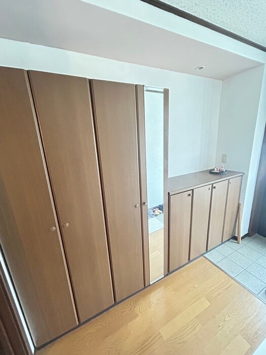 物件内観写真17　(靴箱)