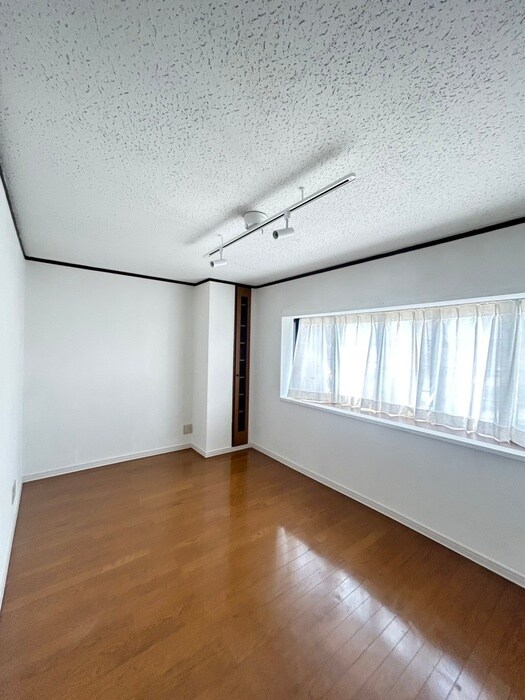 物件内観写真19　(居室)