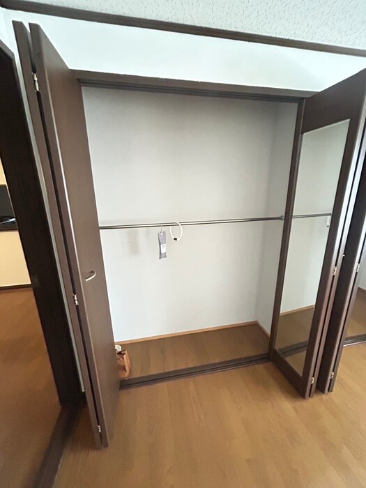 物件内観写真21　(収納)