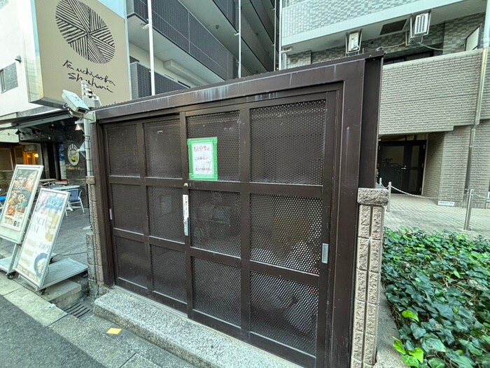 物件外観写真4　(建物設備)