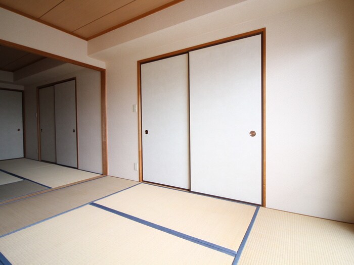 物件内観写真11　(居室)